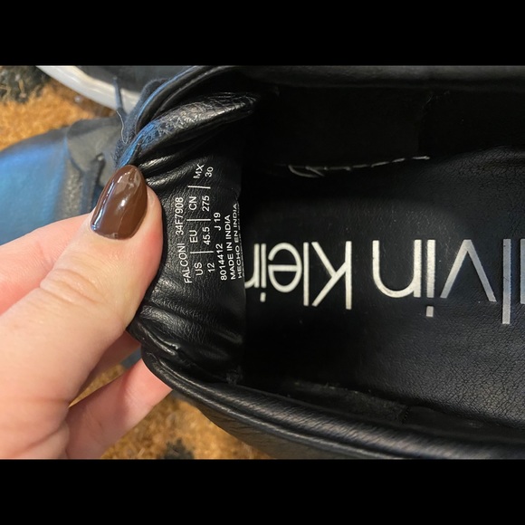 Calvin Klein Sneakers - Picture 3 of 3